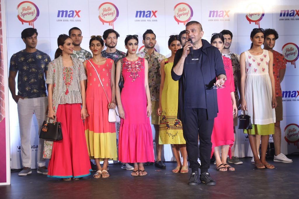 Mr.Prasad Bidappa (Renowned Fashion Stylist) & Team showcasing the Max Spring 2018 Collection