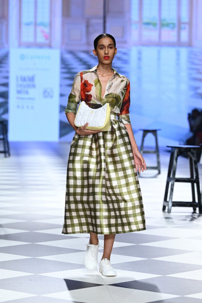Caprese-x-Gauri-Nainika lakme fashion week
