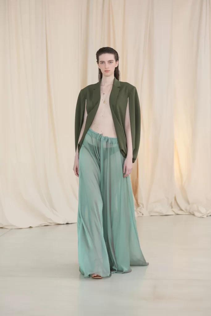 australian fashion week runway trends - image of model walking at AFW runway