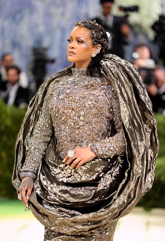Rihanna in Maison Margiela Artisanal at Met Gala 2026 top looks by Fashion Herald g d.webp